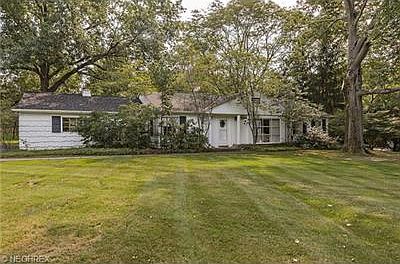 1st image of 29915 Bolingbrook Rd