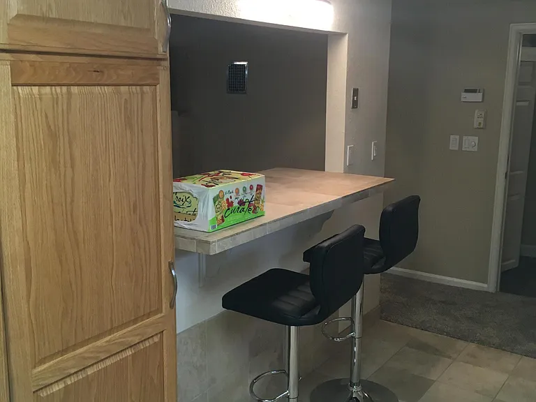 4572 Beach Ct — Photo 10