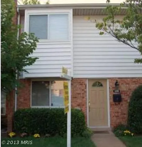 2210 Chamblee Pl Photo 1