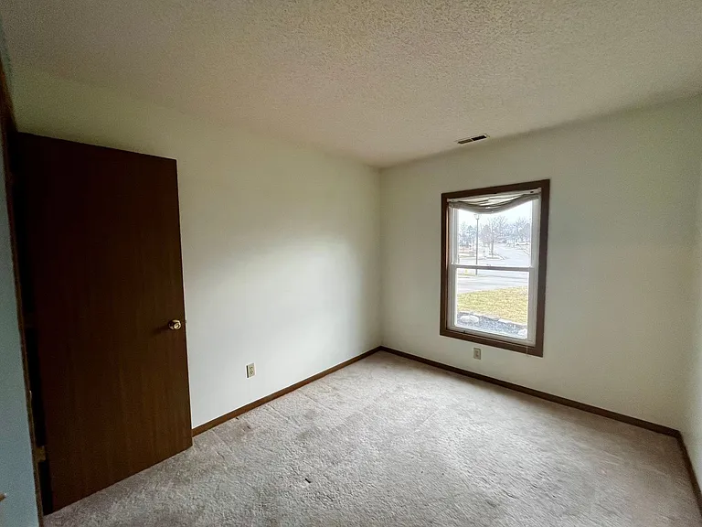 620 Copperfield Dr — Photo 22