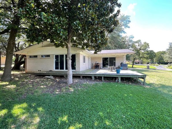 1864 Chris Craft Dr