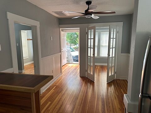 1st image of 3021 Xenia St N