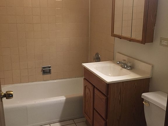 3rd image of 12255 Artesian Ave APT 1D