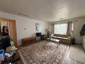 5th image of 761 S Short Avenue