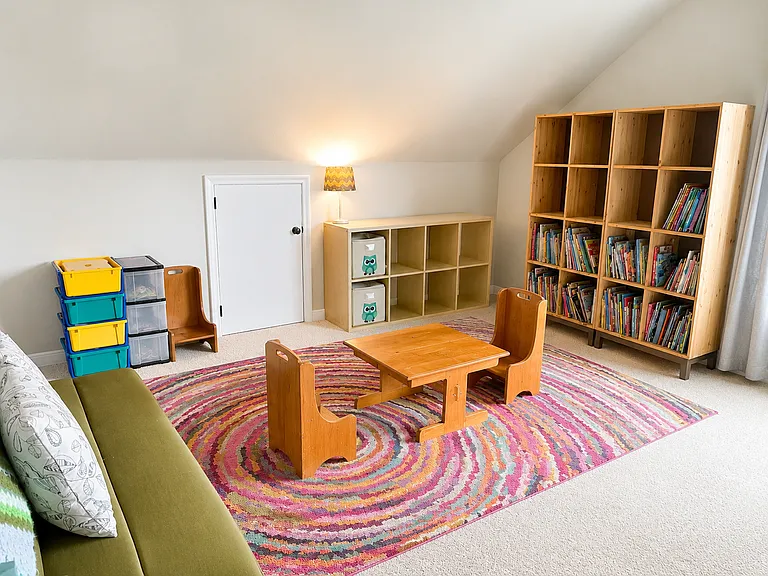 third floor flex space