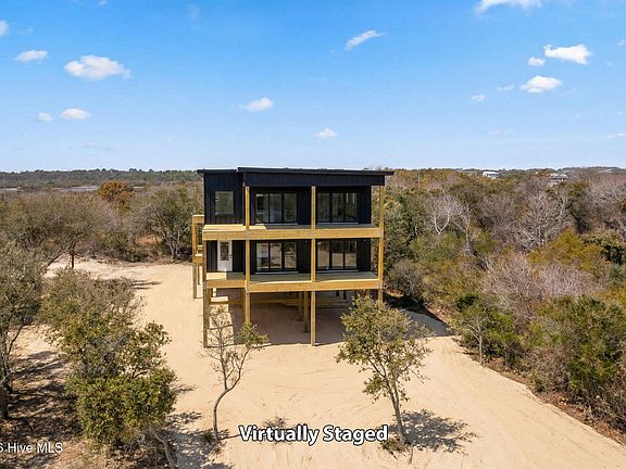 3rd image of 2088 Sandpiper Road