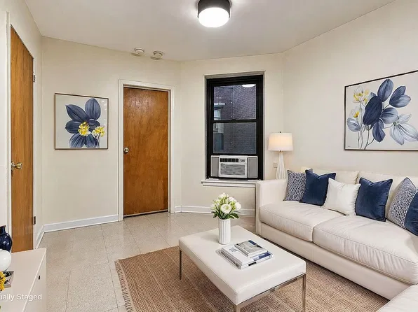 153 W 106th St APT 3B, New York, NY 10025