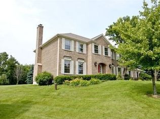 1S560 Verdun Dr, Winfield, IL 60190