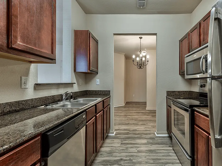 The Reserve at North River Apartments — Photo 33