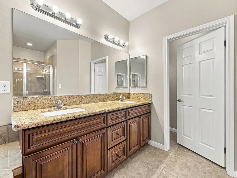 805 Mulberry St — Photo 22