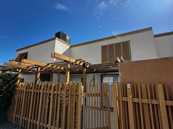 1758 SW 131st Place Cir S, Miami, FL 33175