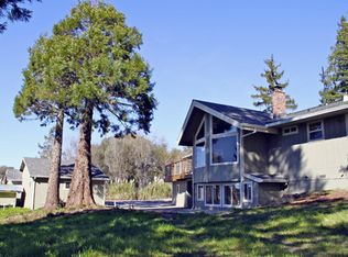8035 Yule Tree Ln, Sebastopol, CA 95472