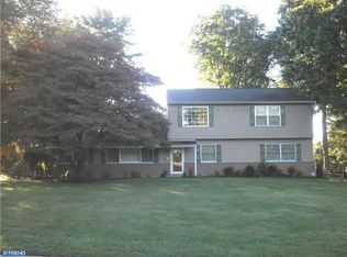 116 Hunt Club Ln, Newtown Square, PA 19073