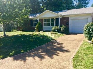 4420 Turquoise Dr, Saint Louis, MO