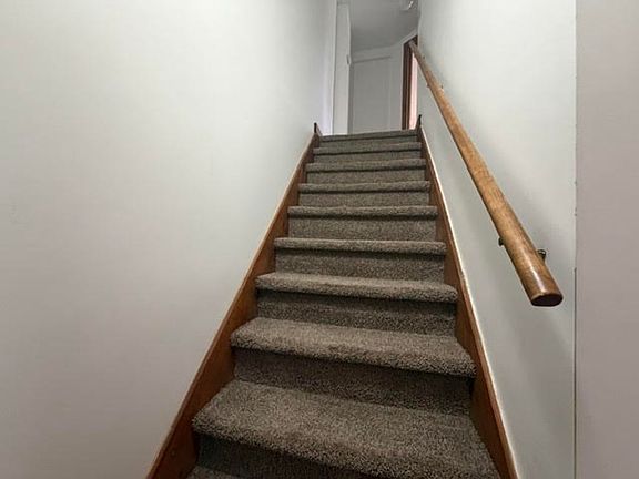 5th image of 9 & 11 Maple St #3R