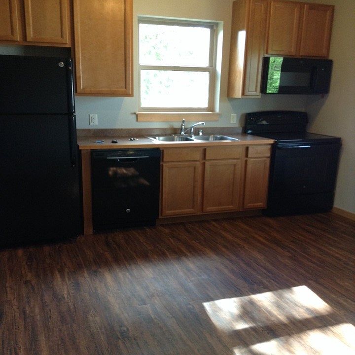 2nd image of 1269 Dakota St #A-b
