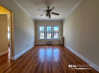 744 W Addison St #744E2, Chicago, IL 60613