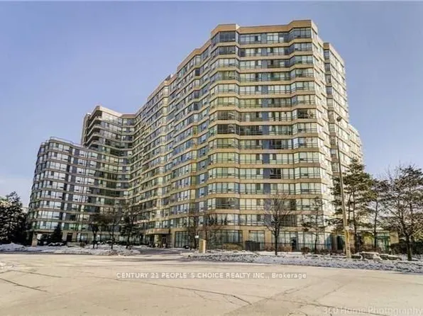 250 Webb Dr #713, Mississauga, ON L5B 3Z4