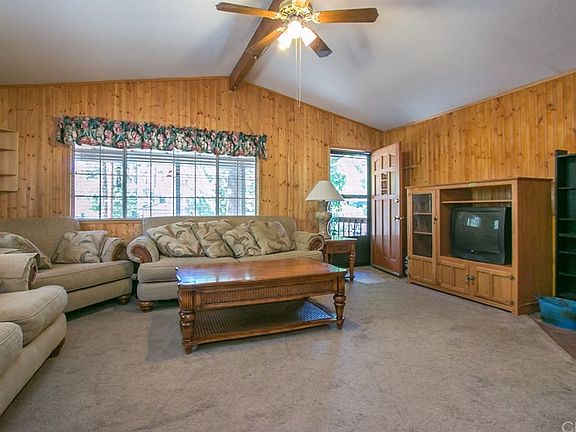 4th image of 206 E Barker Blvd