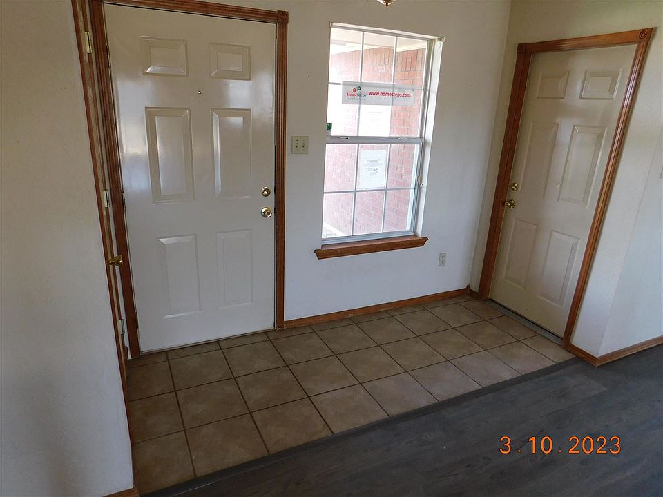 302 E Seminole St, Geronimo, OK 73543 Zillow