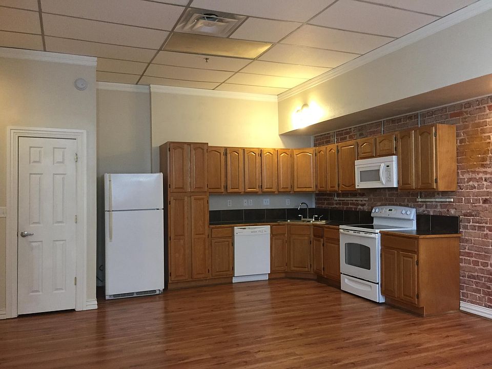 1st image of 1309 13th St APT 302