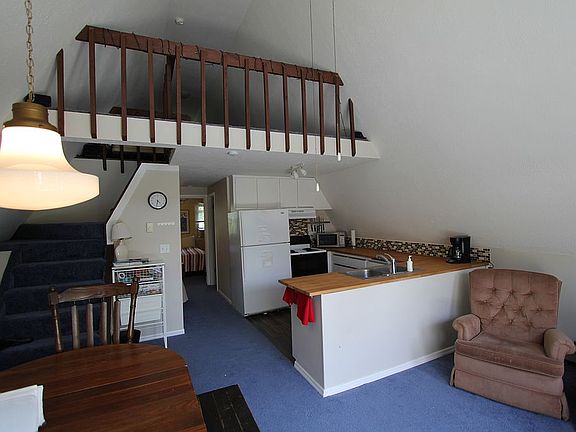 5th image of 92 Crabapple Ct