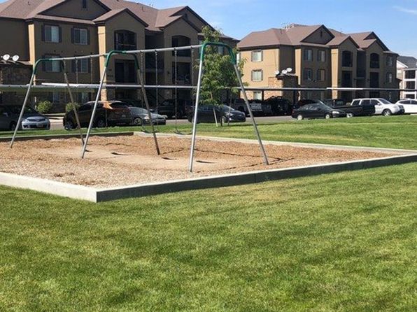 35 S Willow Circle Loop UNIT C