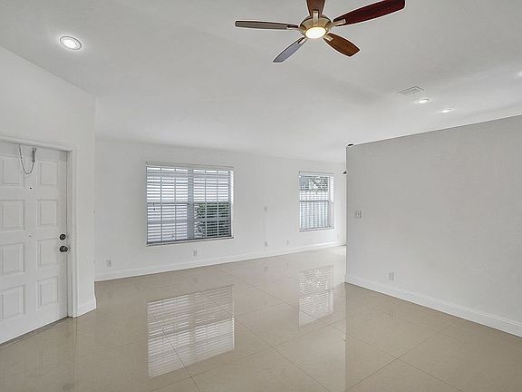 3rd image of 632 NW 183rd Ter