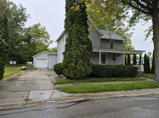 602 S Martin St, Ligonier, IN 46767