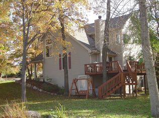 7165 Hogback Lake Rd, Davisburg, MI 48350