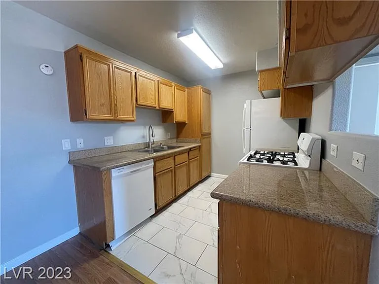 3318 N Decatur Blvd #2110 — Photo 7