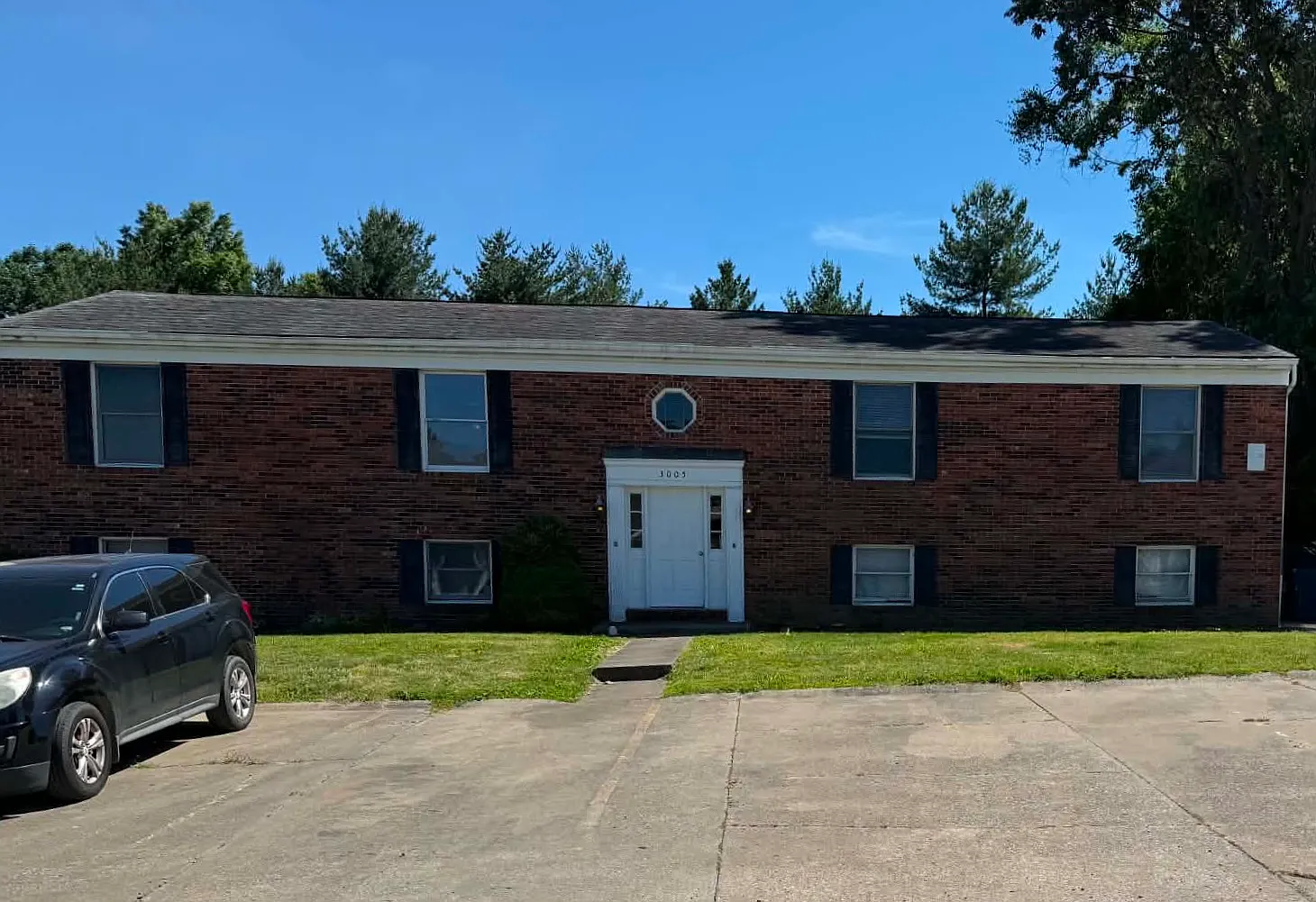 2 bed, $850 — Photo 1
