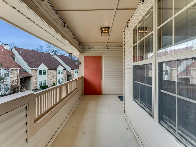 361 Tavistock — Photo 19
