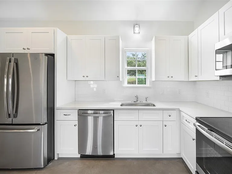 500 Harmon Hills Cv #E — Photo 6
