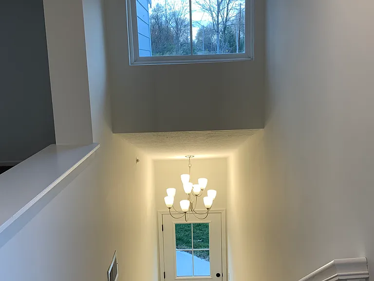 2756 Amberwood Dr — Photo 2