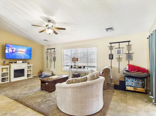 5141 E Chasemoor St, Pahrump, NV 89061