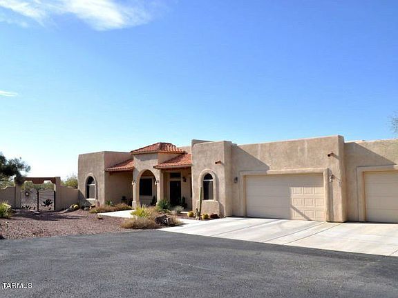 2nd image of 8488 S Camino Loma Alta