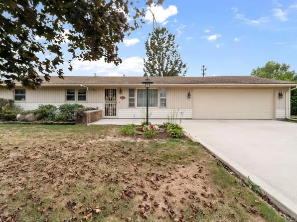 5016 Rebecca St, Fort Wayne, IN 46835