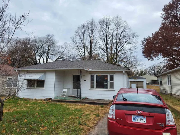 205 N Adams St, Eureka, KS 67045