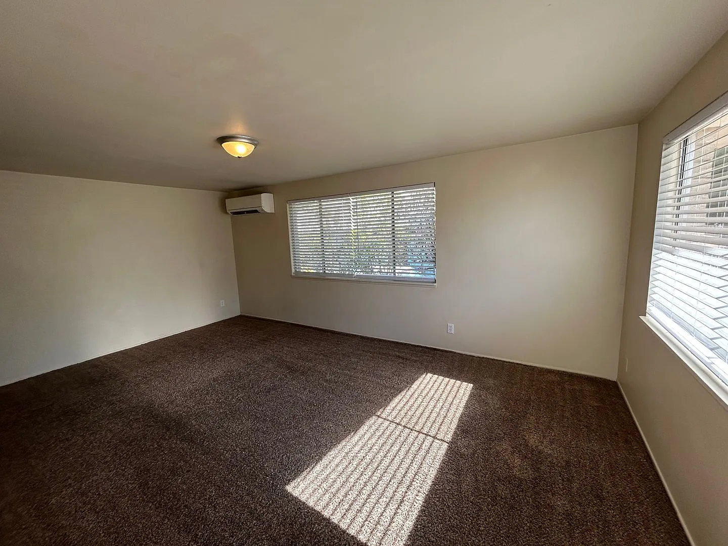 Monument Park SG Apartments — Photo 3