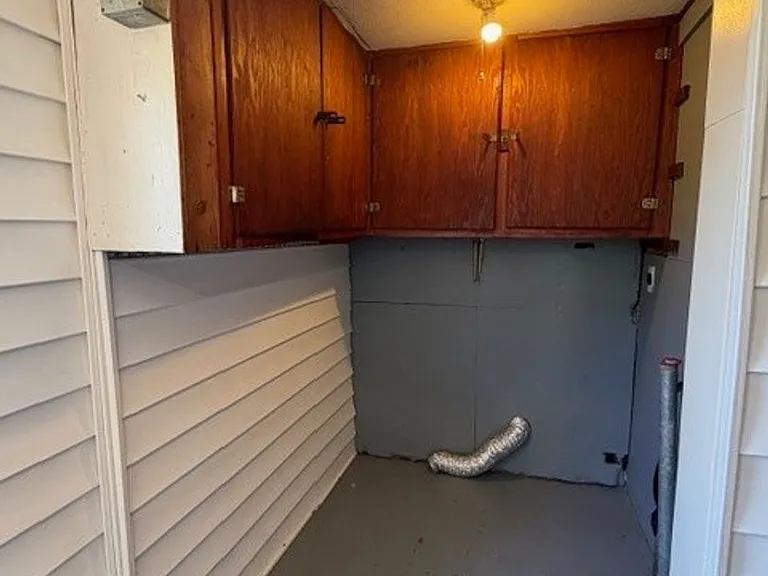 929 E Haggard Ave — Photo 11