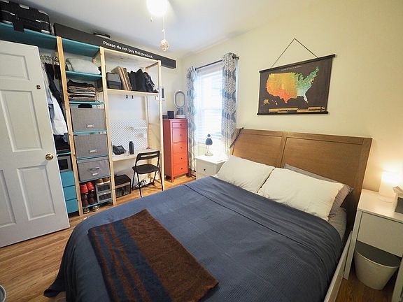 5th image of 22-42 29th St #2M