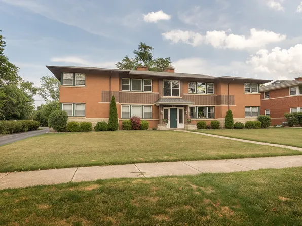 1311 Balmoral Ave APT 2N, Westchester, IL 60154