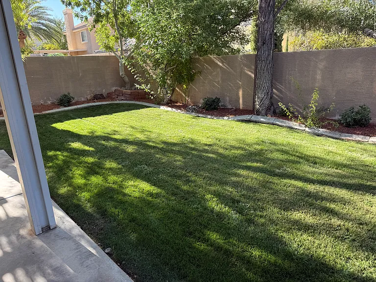 9416 Aspen Glow Dr — Photo 2