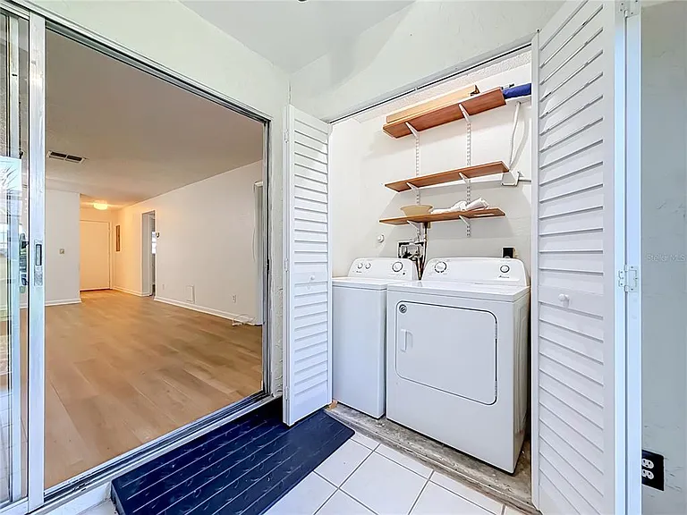 2465 Northside Dr #503 — Photo 20