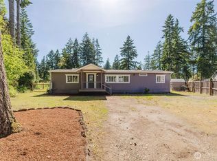 2504 195th Ave SW, Lakebay, WA