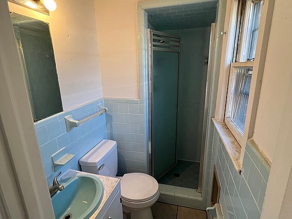 5th image of 913-915 S Kates Ln #913
