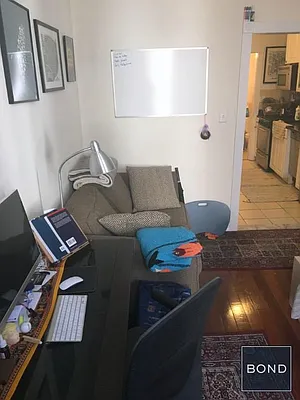 Rented by Bond New York | media 23