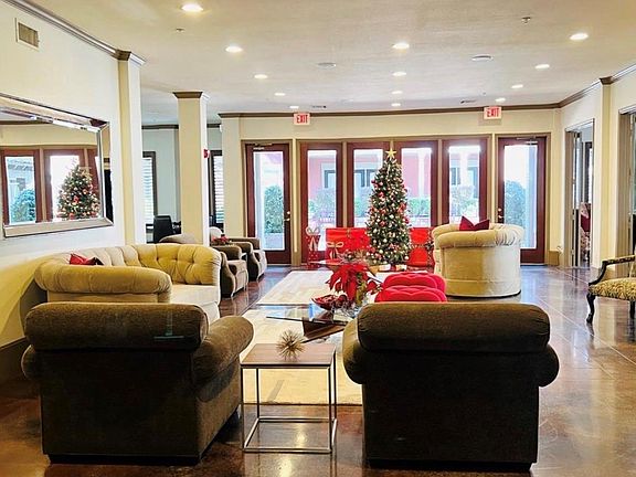 4th image of 2400 McCue Rd APT 450