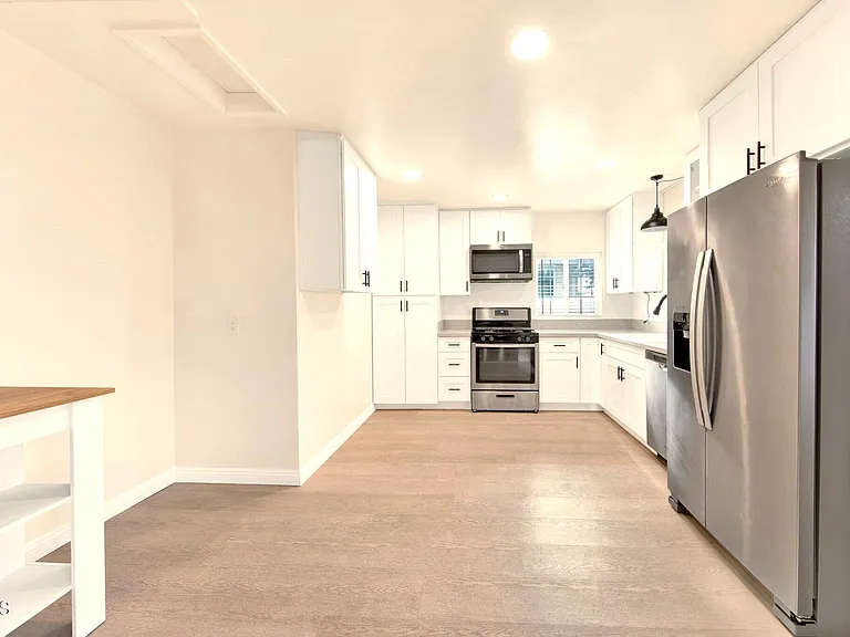 3330 Thorpe Ave #3330 — Photo 11
